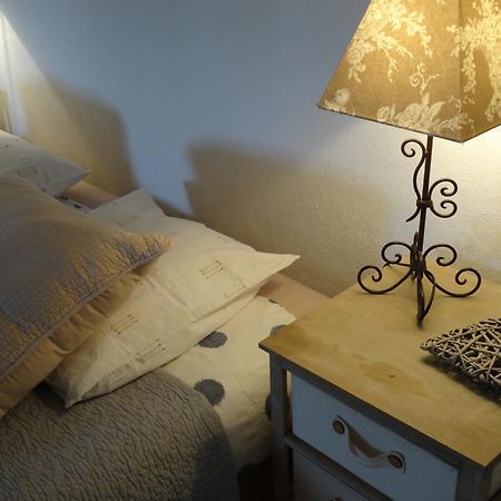 Bed and Breakfast Mas Les Fleurs D'Hilaire Monteux Exterior foto
